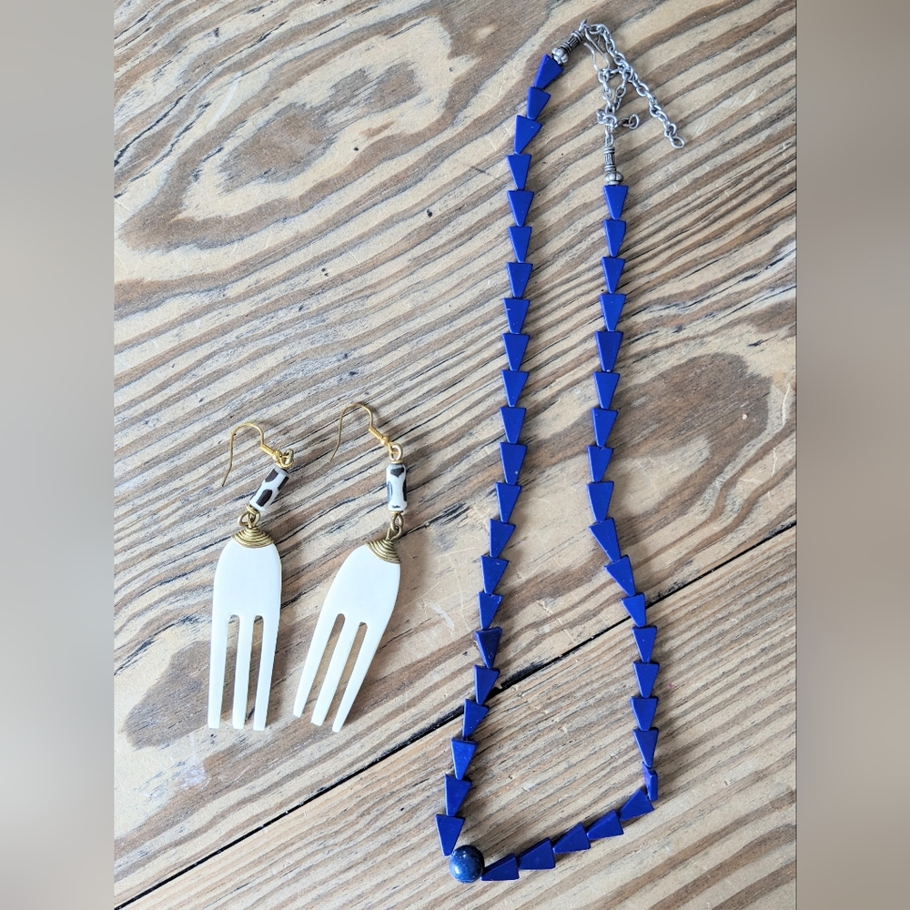 Earring and Necklace Set - African and Middle Eastern Jewelry - Blue and White
